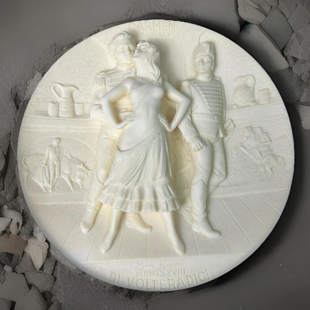 Volteradici Carmen Alabaster Plaque Museo Teatrale alla Scala Italy 8 in COA Box